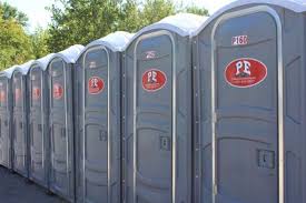 Best Standard Portable Toilet Rental  in Corunna, MI
